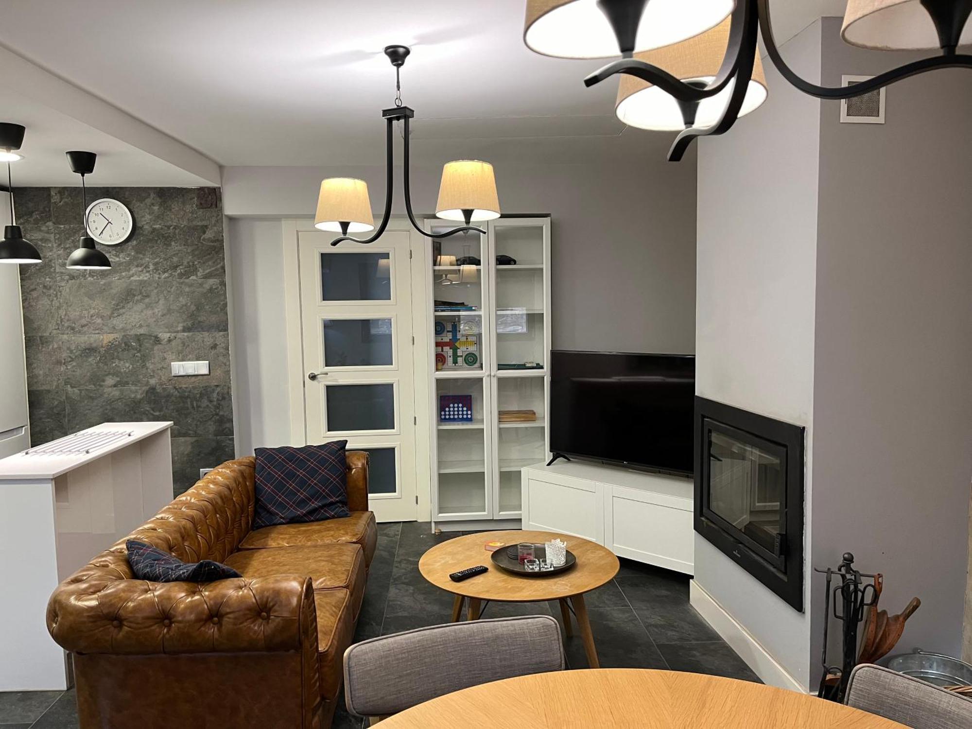 Apartamento Luxury Mestas 2 Las Mestas Ngoại thất bức ảnh